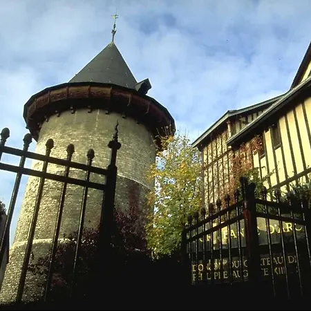 Le Donjon De * Rouen